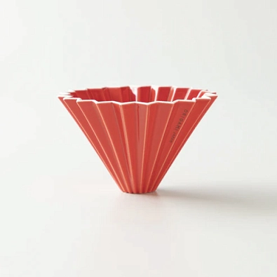 Воронка керамическая ORIGAMI размер М, цвет красный